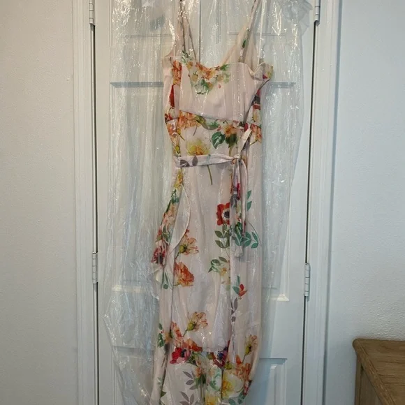 *HP* Yumi Kim waterfront field of dress dress. Size small - Picture 10 of 14